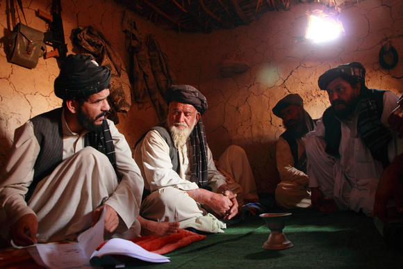 Tribal Leaders Negotiate Afghanistan
